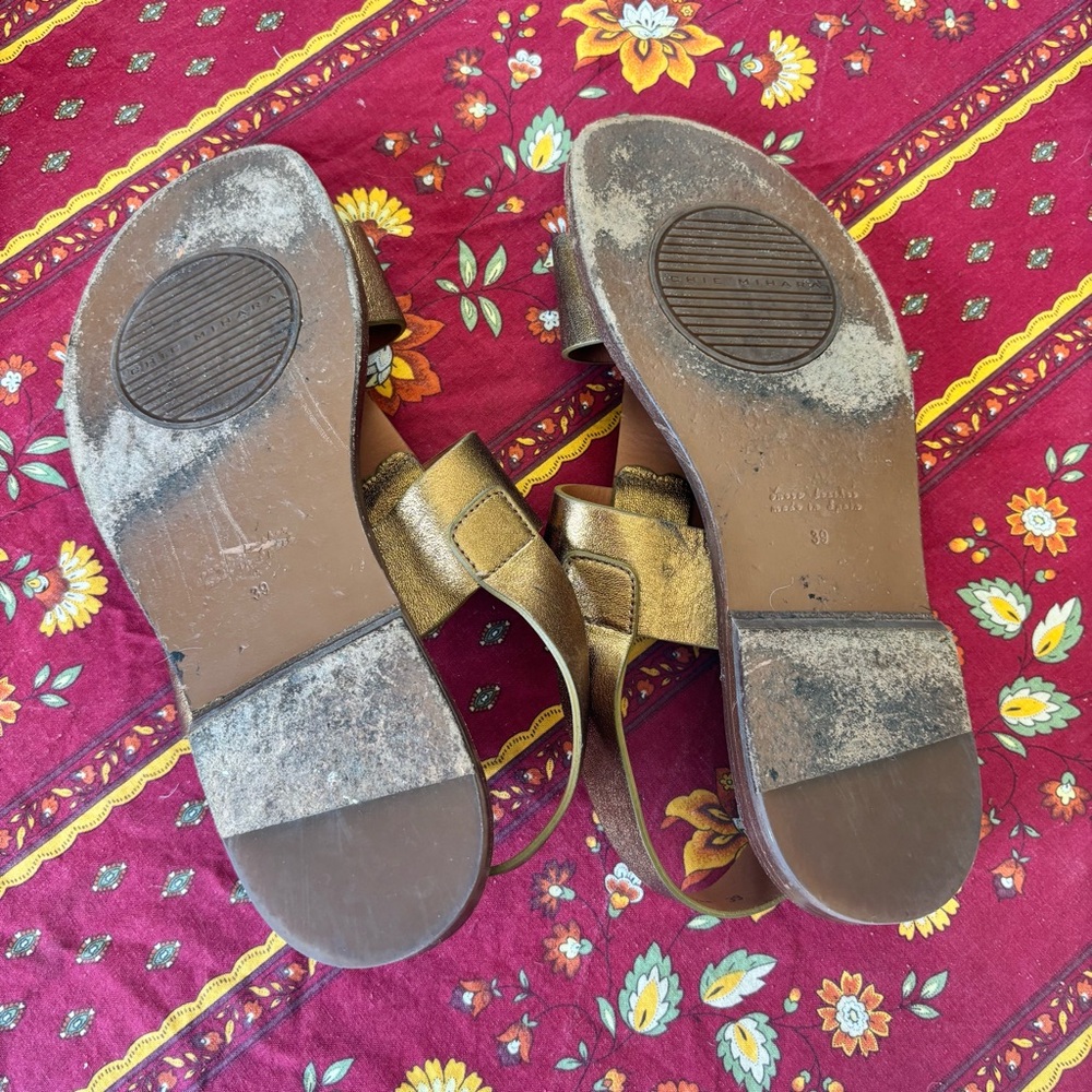 Chie Mihara Wasy Metallic Sandals in Shina Bronce - Picture 3 of 4